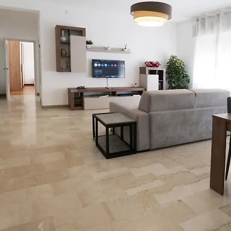 Casa Letizia All'arena - Parcheggio E Supermercato 아파트 베로나
